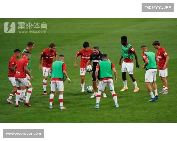 马卡：葡萄牙体育有意签下佩克 拉科鲁尼亚要求葡体尊重转会条款